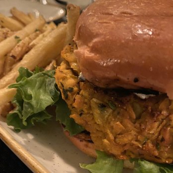 Ellis Square Social - Possible burger - New American Near Me - Beverly, Massachusetts