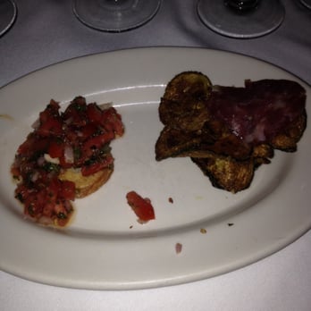 Il Mondo Vecchio - Complimentary appetizer plate - Italian Near Me - Madison, New Jersey Il Mondo Vecchio - Complimentary appetizer plate - Italian Near Me - Madison, New Jersey