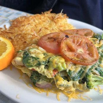 Lil Joe’s - Garden Omelet with Hash Browns - Diners Near Me - Sacramento, California