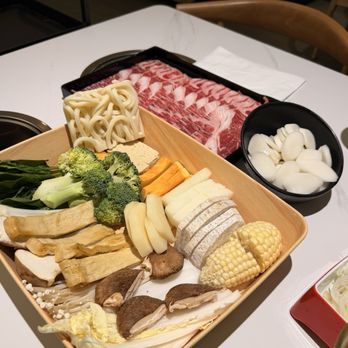Hotpot Bay - Veggie combo - Hot Pot Near Me - San Francisco, California Hotpot Bay - Veggie combo - Hot Pot Near Me - San Francisco, California