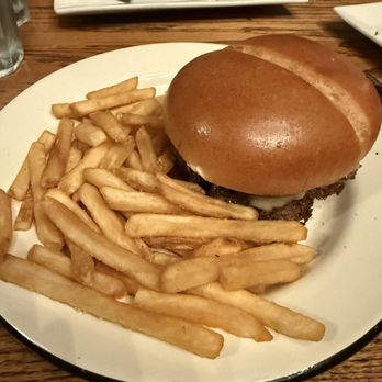 T Lawson’s Grill - Shroom smash burger - Sports Bars Near Me - Grand Rivers, Kentucky