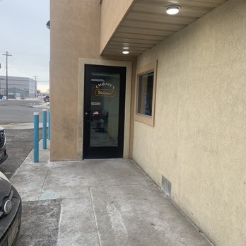 Choate's Family Diner - the entrance to the restaurant - Breakfast & Brunch Near Me - Jerome, Idaho