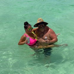 Southernmost Sandbar Charters - Couple enjoying their time at the sandbar