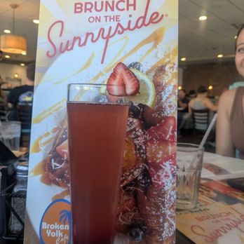 Broken Yolk Cafe - Pomegranate Mimosa - Breakfast & Brunch Near Me - Fullerton, California