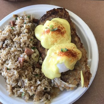 Button Up Cafe - Pork hash eggs benny - Breakfast & Brunch Near Me - Pearl City, Hawaii