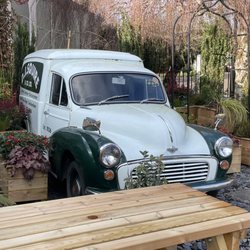 Squire's Garden Centres - Old Squires Morris Minor van