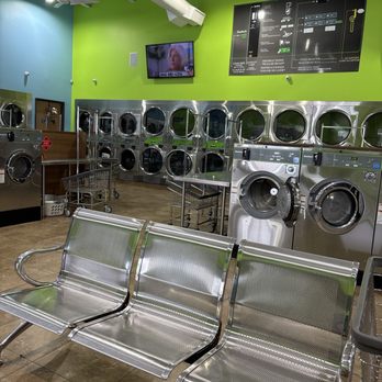 Laundry Clinic - Laundromat Near Me - Haltom City, Texas