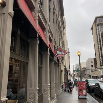 Kooky Canuck - Outside - New American Near Me - Memphis, Tennessee