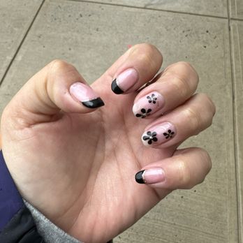 Cherie Nail Spa - Nail Salons Near Me - Vienna, Virginia Cherie Nail Spa - Nail Salons Near Me - Vienna, Virginia
