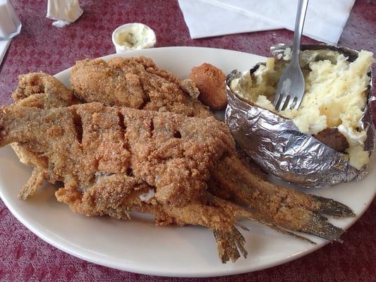 River Heights Restaurant by null