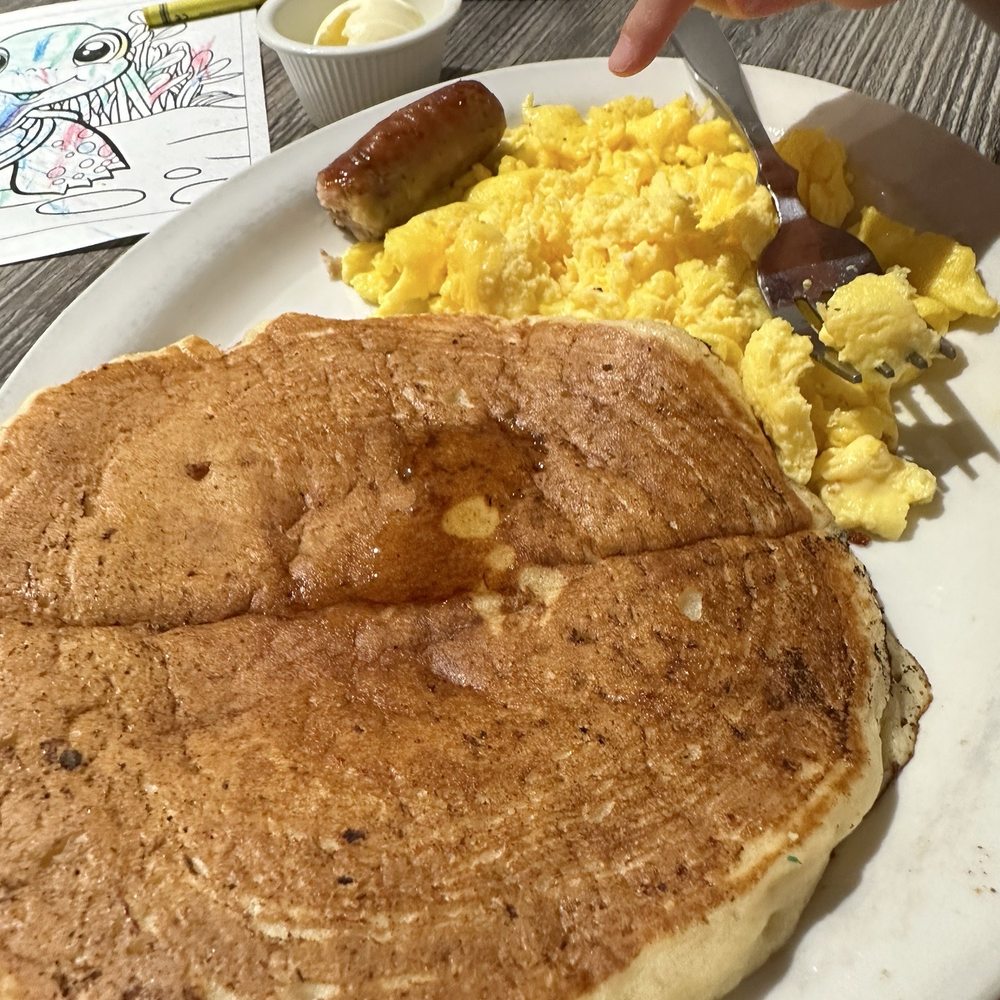 Biscuits Cafe - Kids pancake plate - Breakfast & Brunch Near Me - Peoria, Arizona