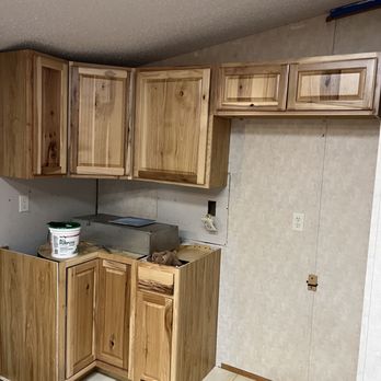 Speedy Construction - Finishing the flooring - General Contractors Near Me