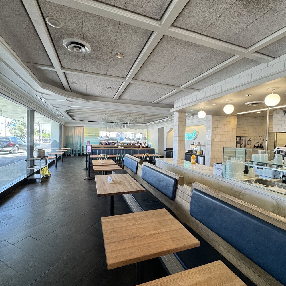 Calif Chicken Cafe - Dining - American Near Me - Northridge, California