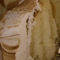 Vanilla Meringue Cake Vanilla Meringue Cake