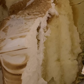 Cipriani Dolci - Vanilla Meringue Cake - Italian Near Me - New York, New York Cipriani Dolci - Vanilla Meringue Cake - Italian Near Me - New York, New York