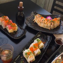 Sushi! And baked mussels