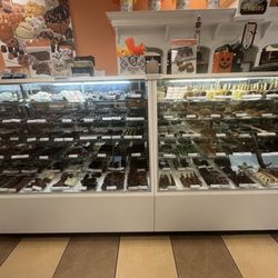 Kilwins - Fudge and other sweet options