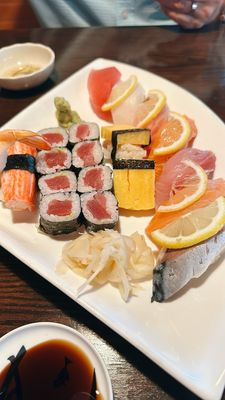 Hai's Sushi & Pho by null