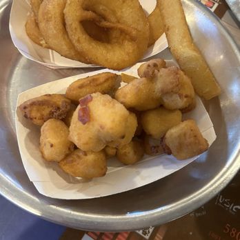 Meers Store And Restaurant - Onion Rings and cheese curds - American Near Me - Lawton, Oklahoma Meers Store And Restaurant - Onion Rings and cheese curds - American Near Me - Lawton, Oklahoma