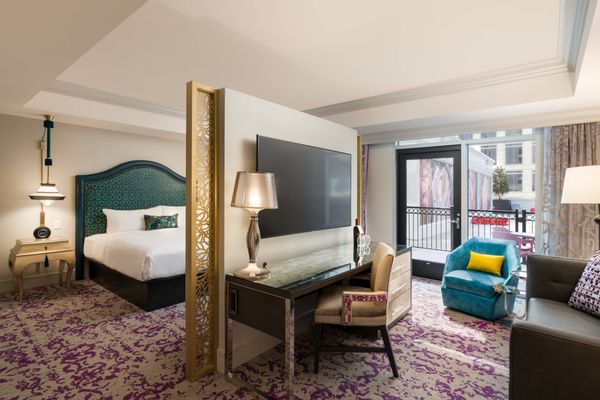 Grand Bohemian Charlotte, Autograph Collection by null