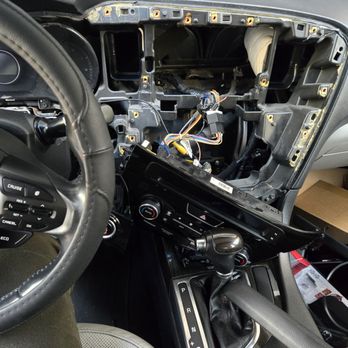 Javier Lugo Mechanic - Auto Repair Near Me - Austin, Texas