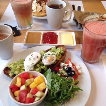 Paperboy - Veggie brunch with juice and hot chocolate. - Breakfast & Brunch Near Me - Paris, 75 Paperboy - Veggie brunch with juice and hot chocolate. - Breakfast & Brunch Near Me - Paris, 75
