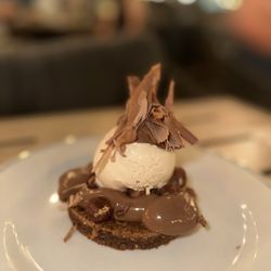 Stock Bar - Dessert: a total show stopper