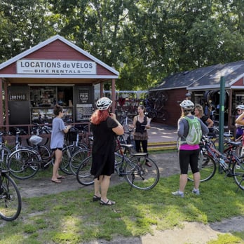 Ma Bicyclette - Food truck cycle tour participants - Bike Rentals Near Me - Montreal, Quebec Ma Bicyclette - Food truck cycle tour participants - Bike Rentals Near Me - Montreal, Quebec