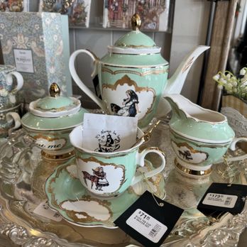 The Freckled Frog - Tea set - Home Decor Near Me - Reno, Nevada
