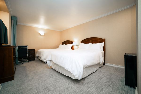 Hotel Stanford by null