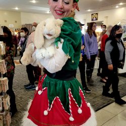 Pixie Tribe Entertainment - Holiday Elf with Bunny Puppet