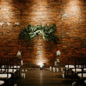 AXIS Pioneer Square - Brick walls made the perfect back drop. Photo credit: Tonie Christine Photography - Venues & Event Spaces Near Me - Seattle, Washington AXIS Pioneer Square - Brick walls made the perfect back drop. Photo credit: Tonie Christine Photography - Venues & Event Spaces Near Me - Seattle, Washington