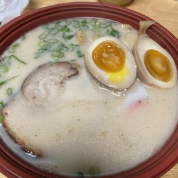 Tonkotsu Ramen Noodle Soup