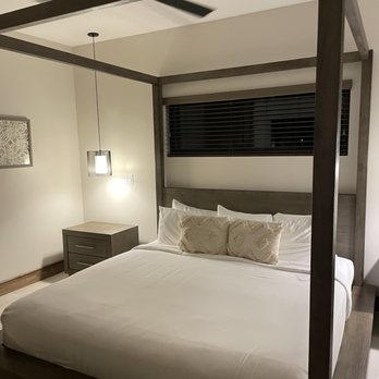 Bali Hai Beach Resort - Hotels Near Me - Holmes Beach, Florida Bali Hai Beach Resort - Hotels Near Me - Holmes Beach, Florida