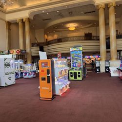 Cinépolis Luxury Cinemas - Front lobby is filled with arcade games. I think it takes away from the luxury feel of the Theatre