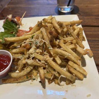 Twisted Oak Tavern - Truffle fries! - American Near Me - Camarillo, California