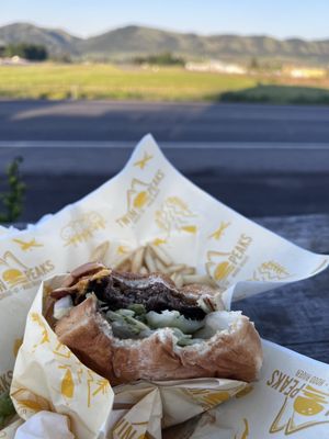 Twin Peaks Drive In by null
