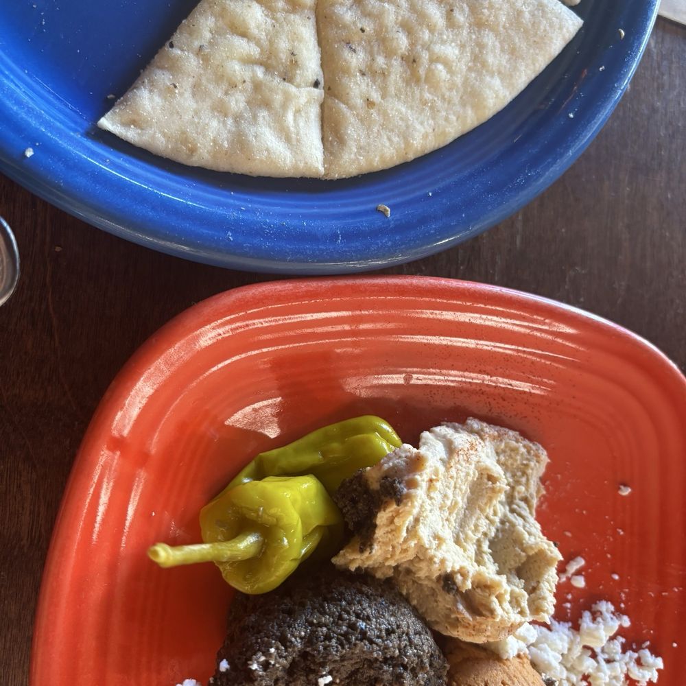 Santiago's Bodega - Hummus trio - Tapas Bars Near Me - Key West, Florida