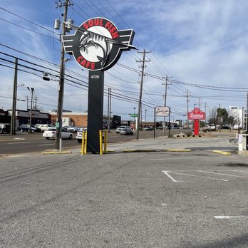 Soul Fish Cafe - Seafood Near Me - Memphis, Tennessee