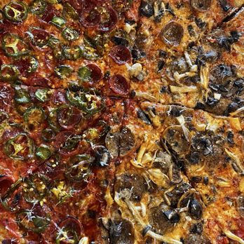 Wowee Zowee - Half and half pizzzaaaaaa - Pizza Near Me - Tustin, California