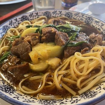 E-TANG - B17. House Special Beef Noodle Soup - Chinese Near Me - Savannah, Georgia