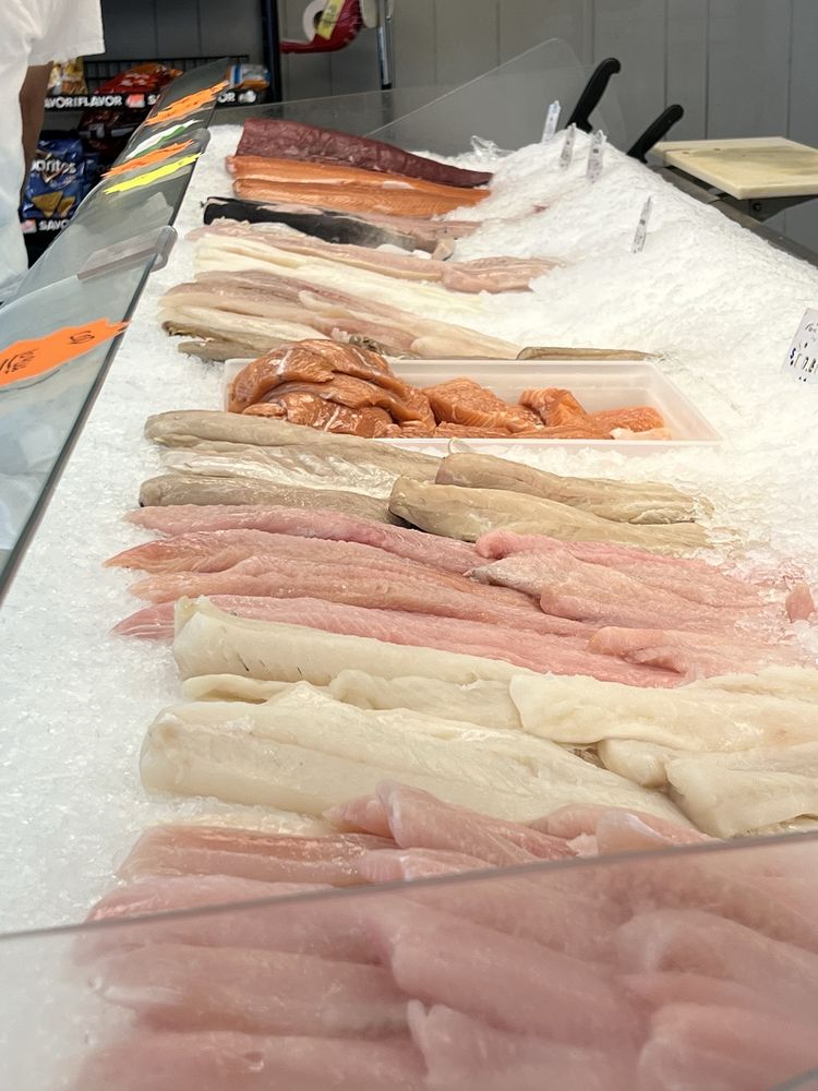 Harbor House Seafood Image