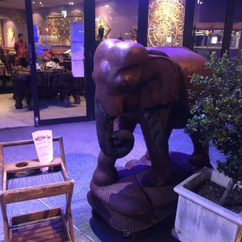Iyara Thai - Thai Near Me - Broadbeach, QLD