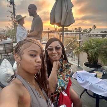 High Rooftop Lounge - Lounges Near Me - Venice, California High Rooftop Lounge - Lounges Near Me - Venice, California