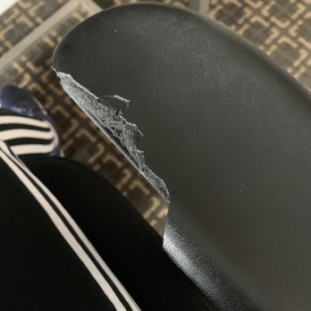 Voco The Tiger - Office chair arm was missing a huge chunk - Hotels Near Me - Columbia, Missouri Voco The Tiger - Office chair arm was missing a huge chunk - Hotels Near Me - Columbia, Missouri