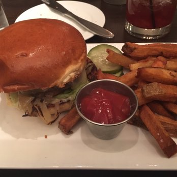 Copper Fox Gastropub - Classic Burger with fries - New American Near Me - Chicago, Illinois