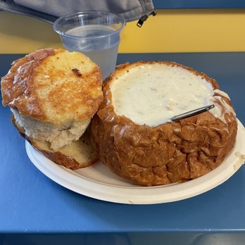 Splash Cafe - The famous clam chowder bread bowl - American Near Me - Pismo Beach, California