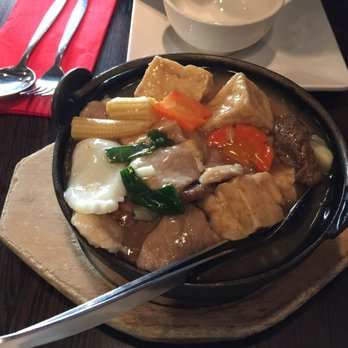 New King - Mixed meat Tofu pot, Cantonese style, not too flavourful. - Chinese Near Me - Amsterdam, New Hampshire