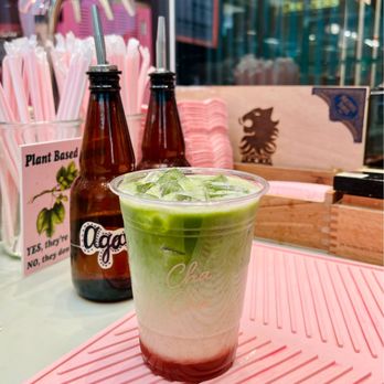 Cha Cha Matcha - Strawberry matcha latte - Coffee & Tea Near Me - Century City, California Cha Cha Matcha - Strawberry matcha latte - Coffee & Tea Near Me - Century City, California