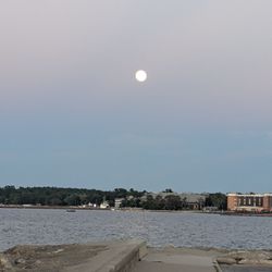 Clinch Park - Full moon